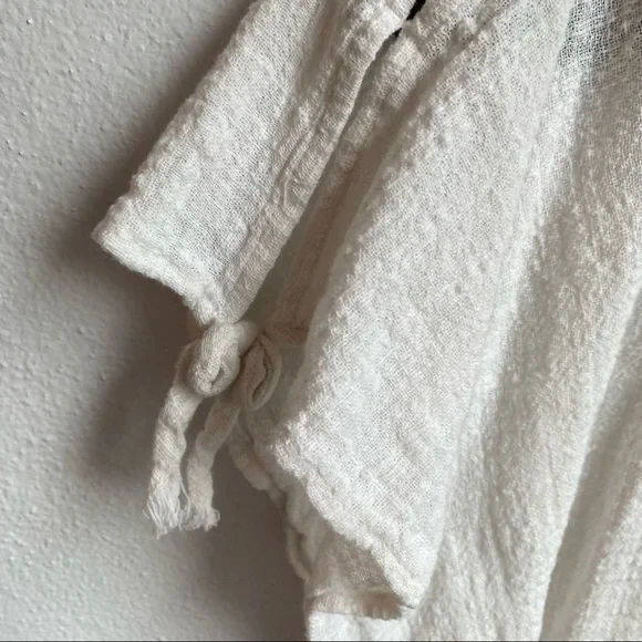 Zara White Top with Crochet like front part - Picture 9 of 9